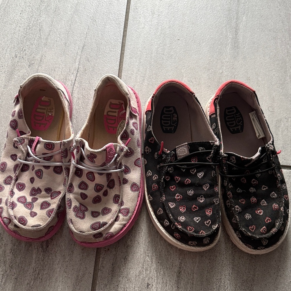 Hey Dude Kids Moccasins - Pink and Black Heart Pattern